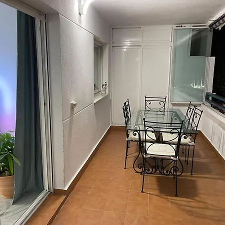 Apartamento De 2 Habitaciones Con Plaza De Garaje Marbella Exterior photo